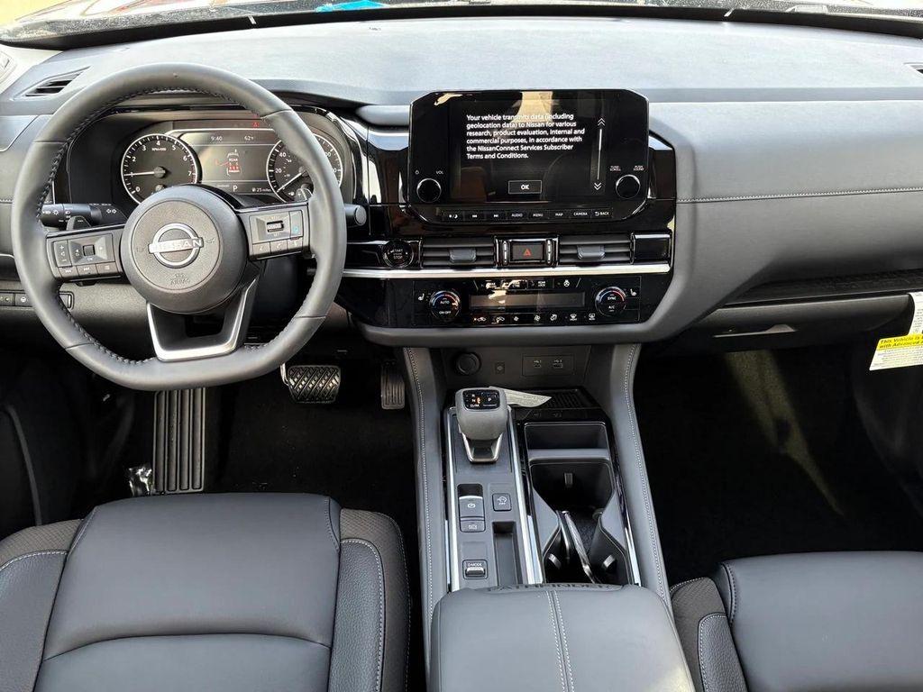 new 2025 Nissan Pathfinder car, priced at $35,904