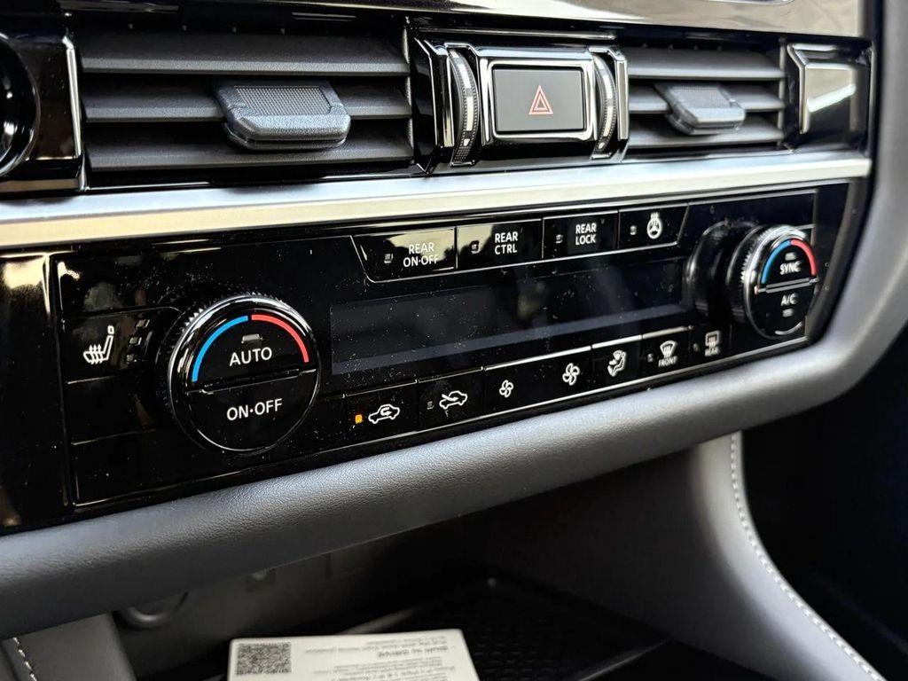 new 2025 Nissan Pathfinder car, priced at $35,904