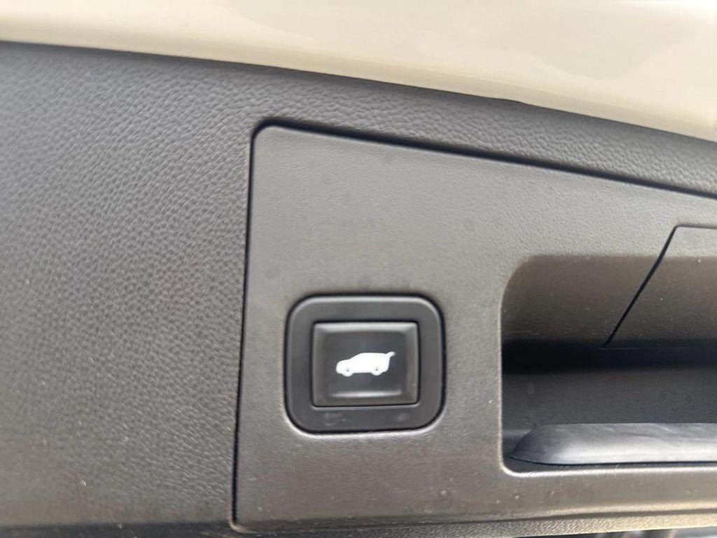 used 2019 Cadillac XT4 car, priced at $19,843