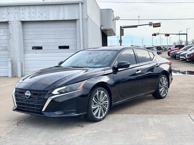 new 2025 Nissan Altima car, priced at $32,225