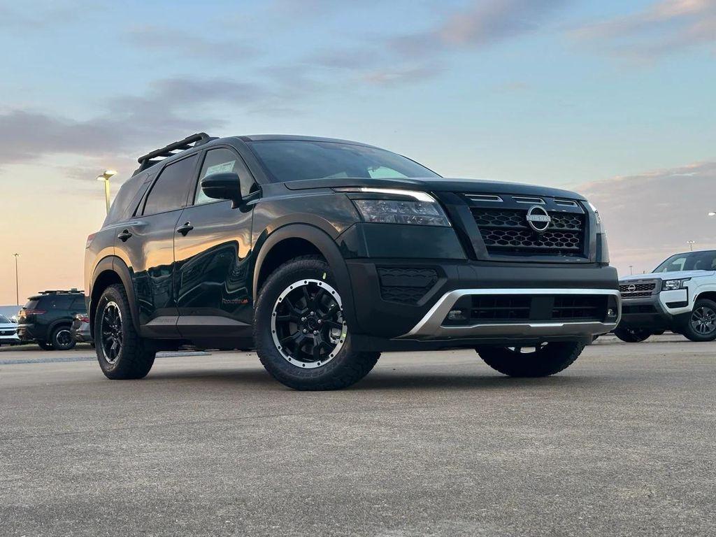 new 2025 Nissan Pathfinder car, priced at $35,162