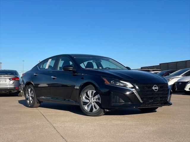 new 2025 Nissan Altima car, priced at $25,301