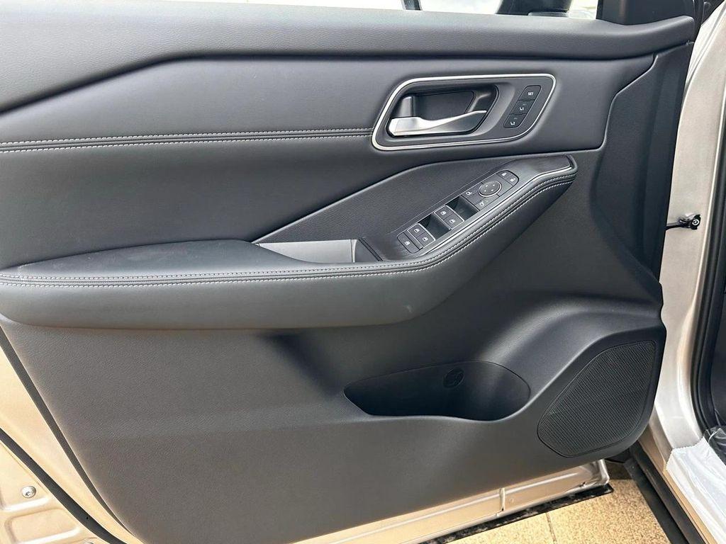 new 2026 Nissan Rogue car, priced at $37,364