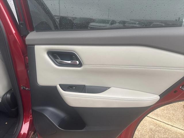used 2021 Nissan Rogue car, priced at $21,762