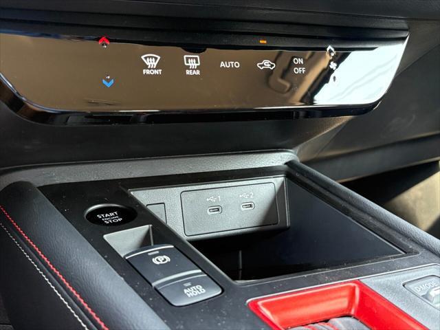 new 2025 Nissan Kicks car, priced at $29,197