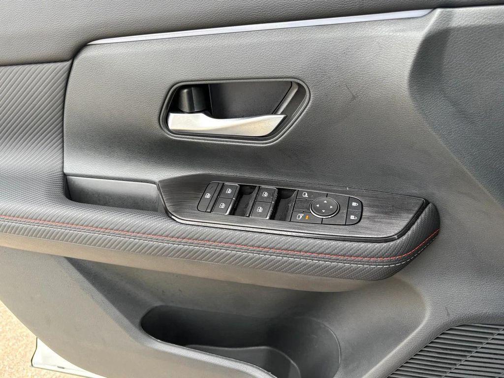 new 2025 Nissan Kicks car, priced at $26,445