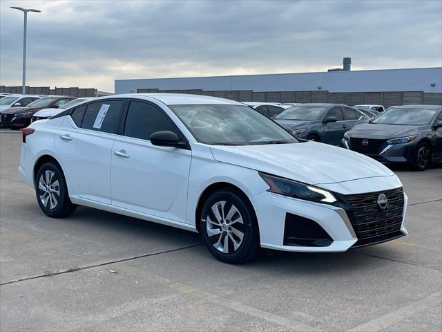 new 2025 Nissan Altima car, priced at $25,301