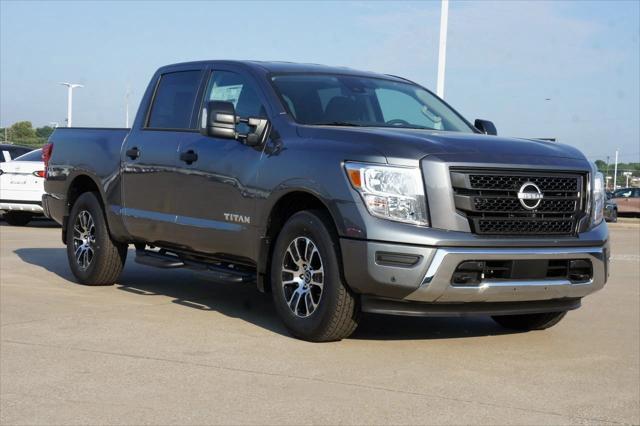 new 2024 Nissan Titan car, priced at $40,230