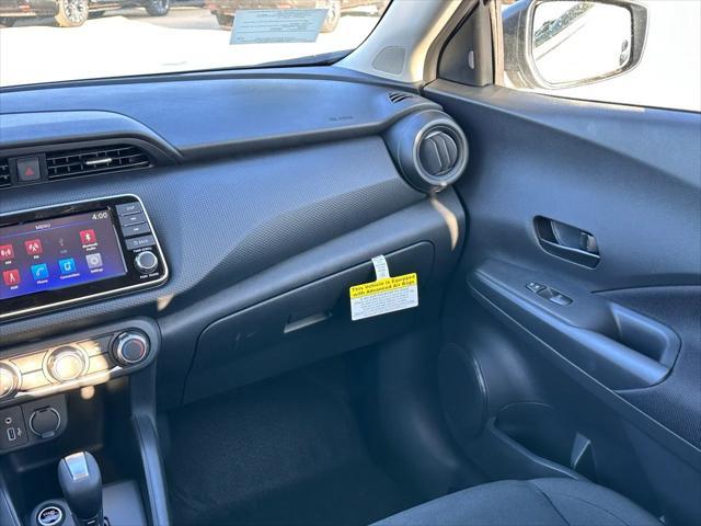 new 2025 Nissan Kicks car, priced at $22,857