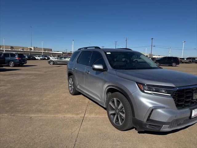 used 2024 Honda Pilot car, priced at $42,868