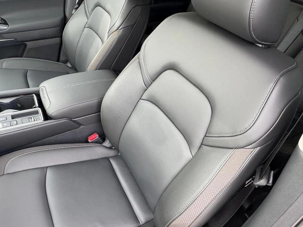 new 2025 Nissan Pathfinder car, priced at $33,326