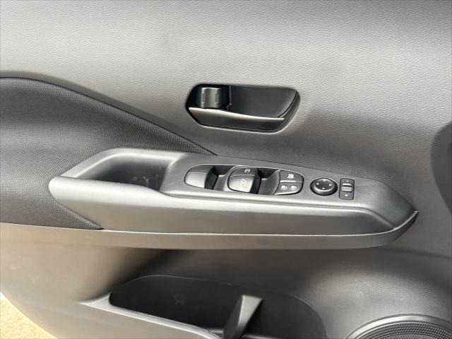 new 2025 Nissan Kicks car, priced at $21,847