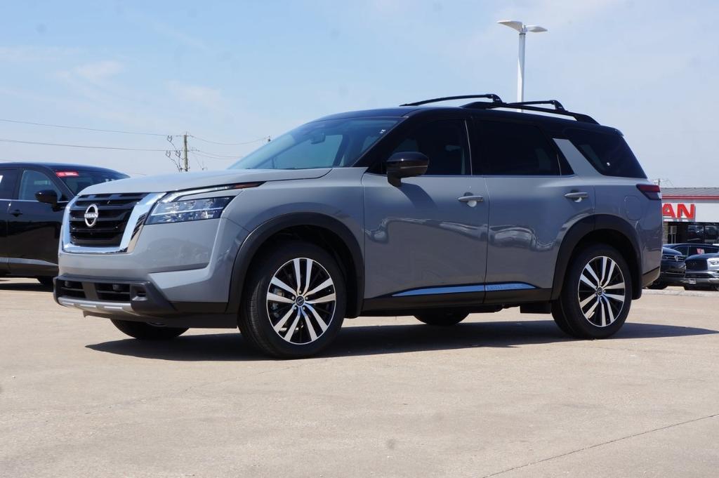 new 2024 Nissan Pathfinder car, priced at $46,937
