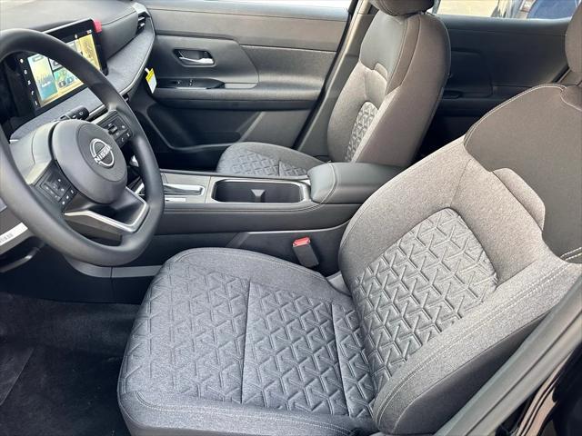 new 2025 Nissan Kicks car, priced at $26,843