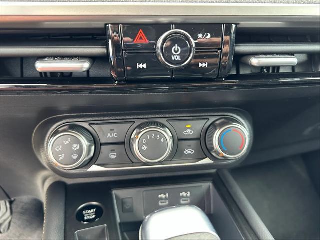 new 2025 Nissan Kicks car, priced at $26,934