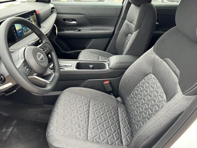 new 2025 Nissan Kicks car, priced at $24,105