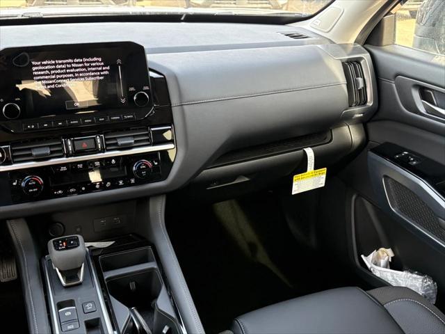 new 2025 Nissan Pathfinder car, priced at $43,160
