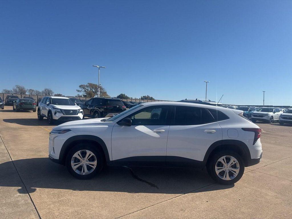 used 2024 Chevrolet Trax car, priced at $16,981