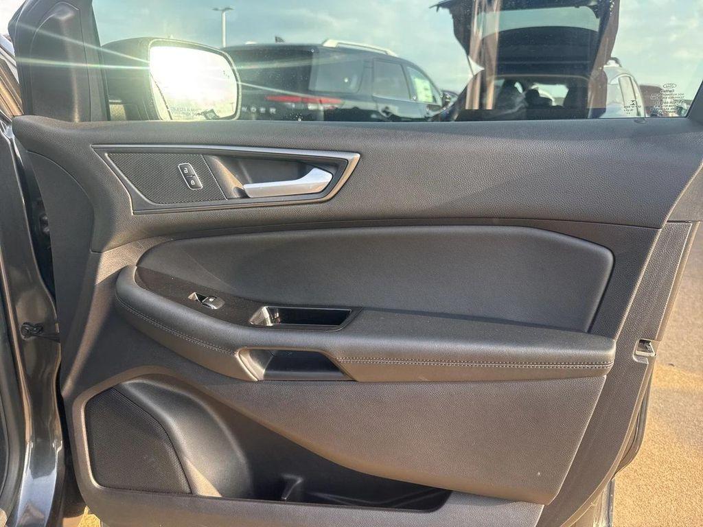 used 2020 Ford Edge car, priced at $17,158