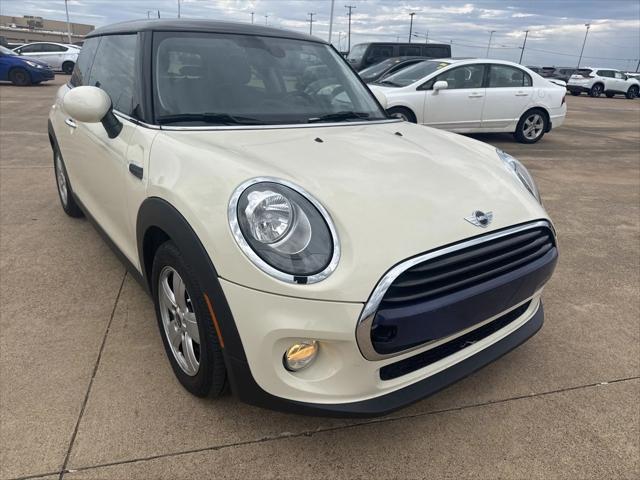 used 2018 MINI Hardtop car, priced at $13,372