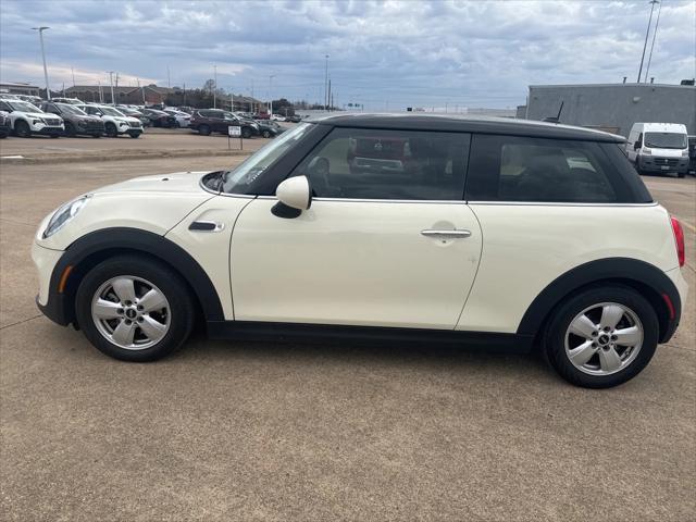 used 2018 MINI Hardtop car, priced at $13,372