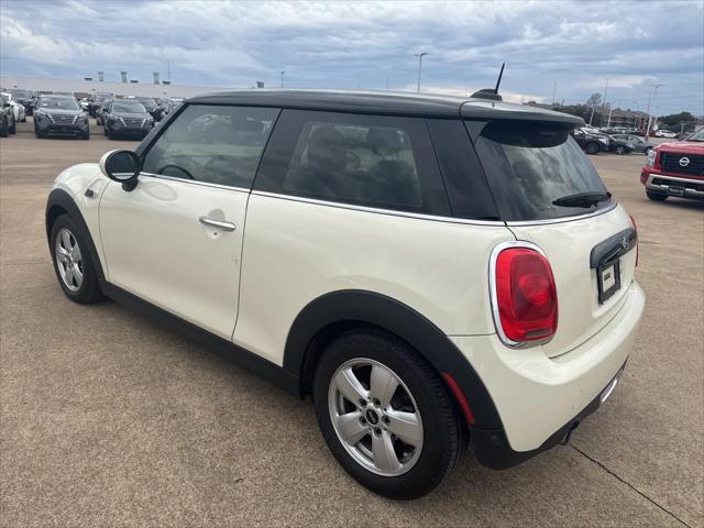 used 2018 MINI Hardtop car, priced at $13,372