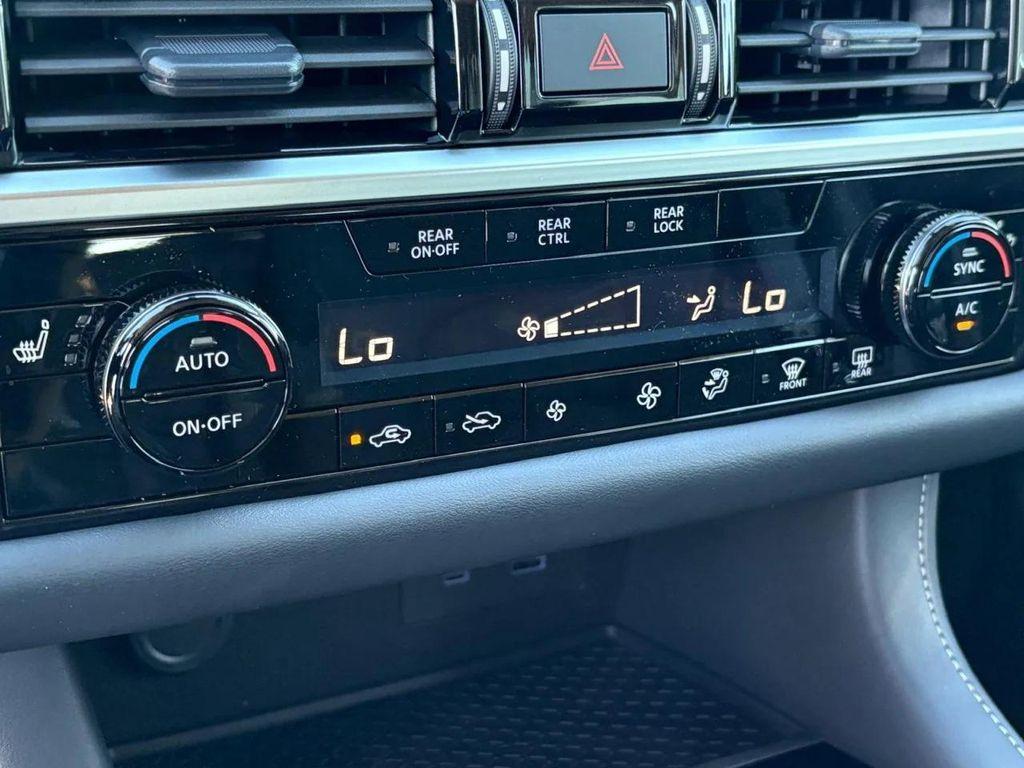 new 2025 Nissan Pathfinder car, priced at $33,932