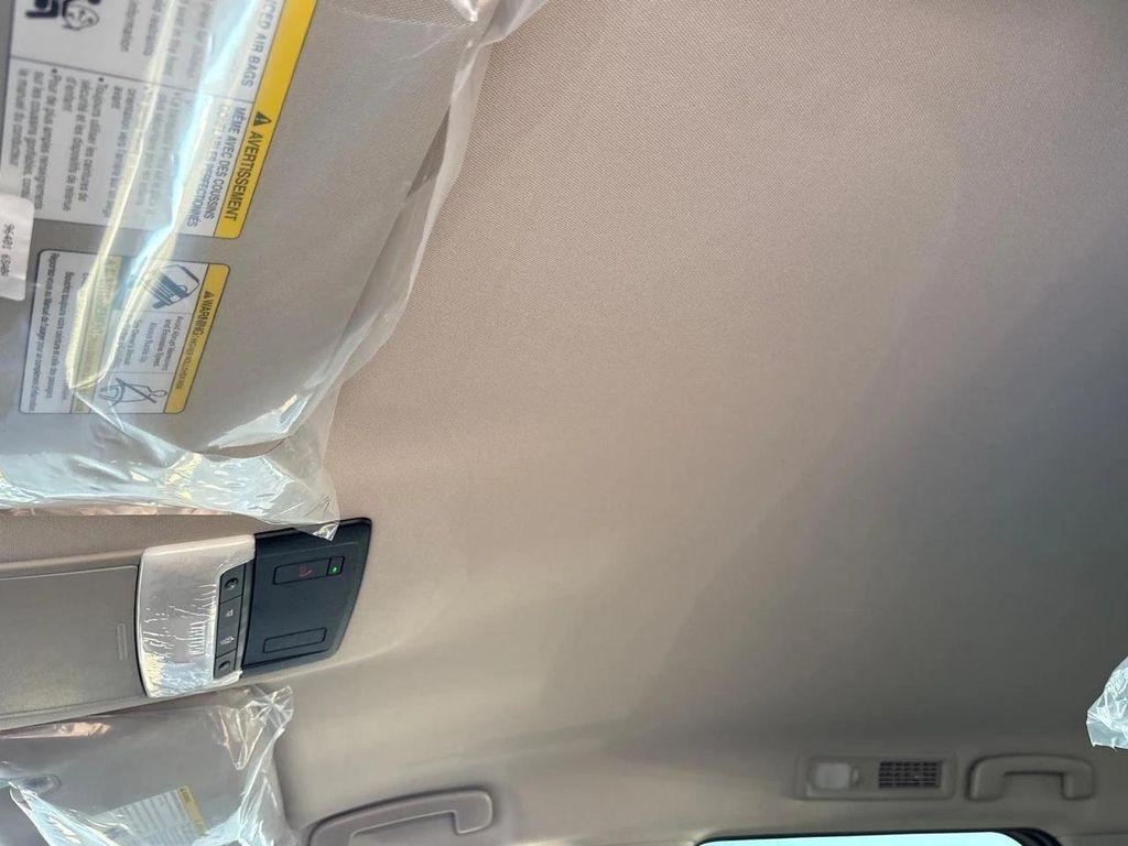 new 2025 Nissan Pathfinder car, priced at $33,932