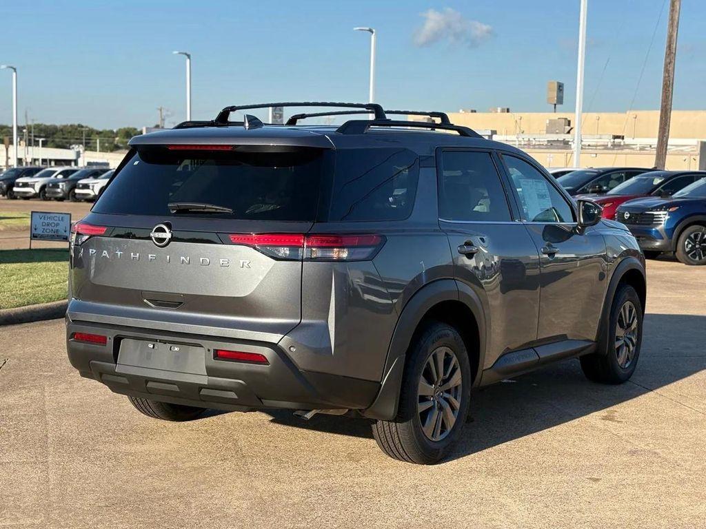 new 2025 Nissan Pathfinder car, priced at $33,932