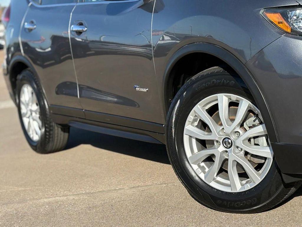 used 2017 Nissan Rogue Hybrid car, priced at $13,876
