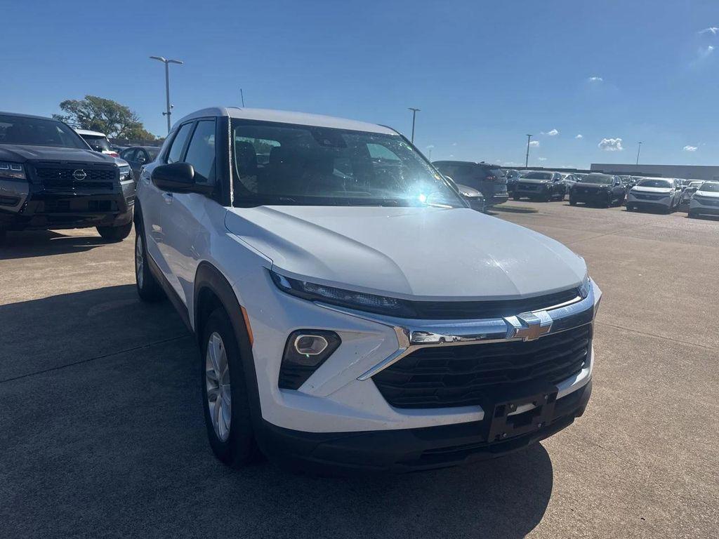 used 2024 Chevrolet TrailBlazer car, priced at $19,761