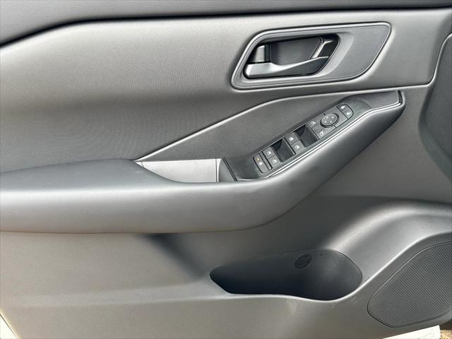 new 2025 Nissan Rogue car, priced at $29,150