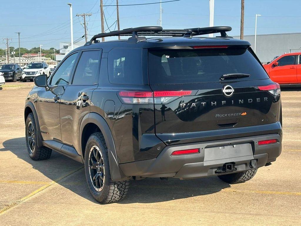 new 2025 Nissan Pathfinder car, priced at $35,085