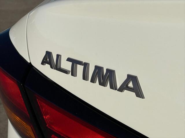 new 2025 Nissan Altima car, priced at $25,301