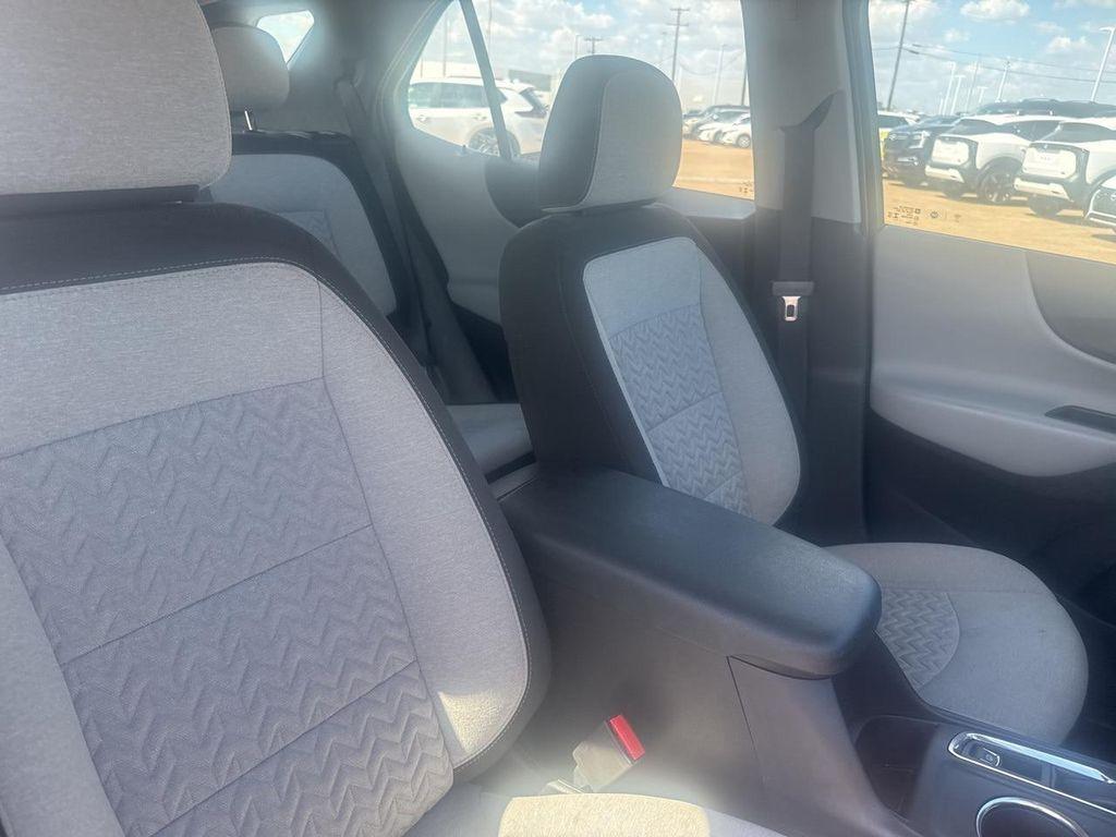 used 2024 Chevrolet Equinox car, priced at $21,891