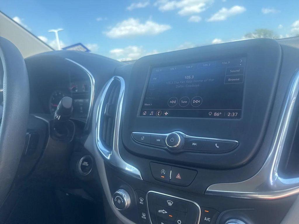 used 2024 Chevrolet Equinox car, priced at $21,891