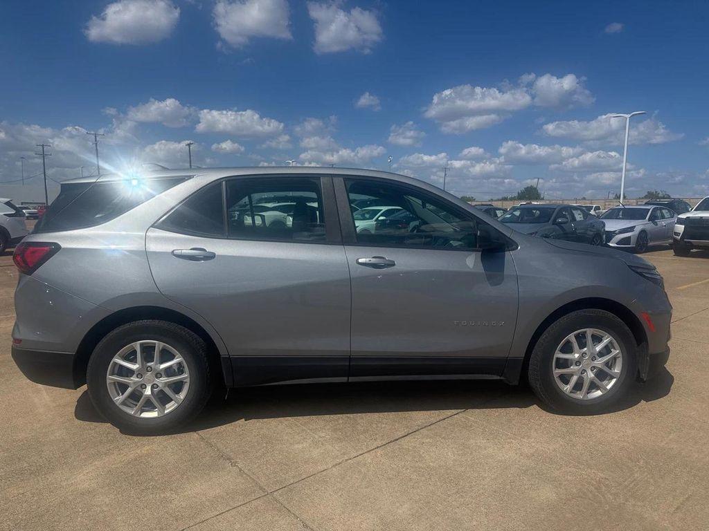 used 2024 Chevrolet Equinox car, priced at $21,891