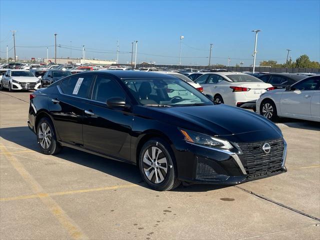 new 2025 Nissan Altima car, priced at $25,301