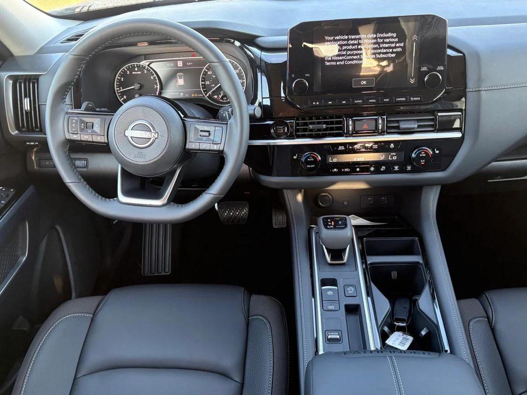 new 2025 Nissan Pathfinder car, priced at $33,399