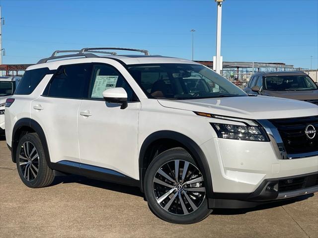 new 2025 Nissan Pathfinder car, priced at $47,703