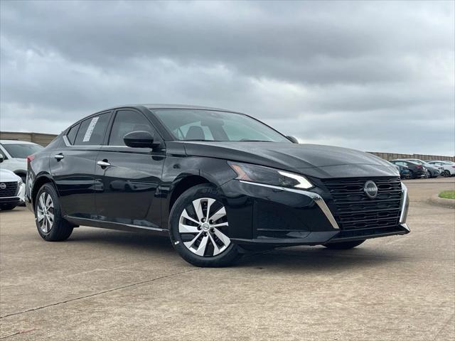 new 2025 Nissan Altima car, priced at $25,301