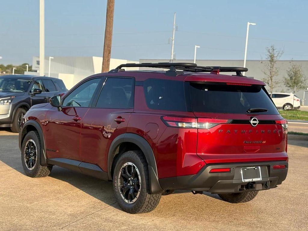 new 2025 Nissan Pathfinder car, priced at $35,472