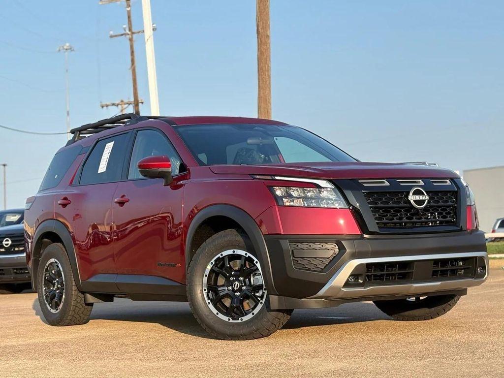 new 2025 Nissan Pathfinder car, priced at $35,472