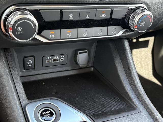 new 2025 Nissan Sentra car, priced at $23,936