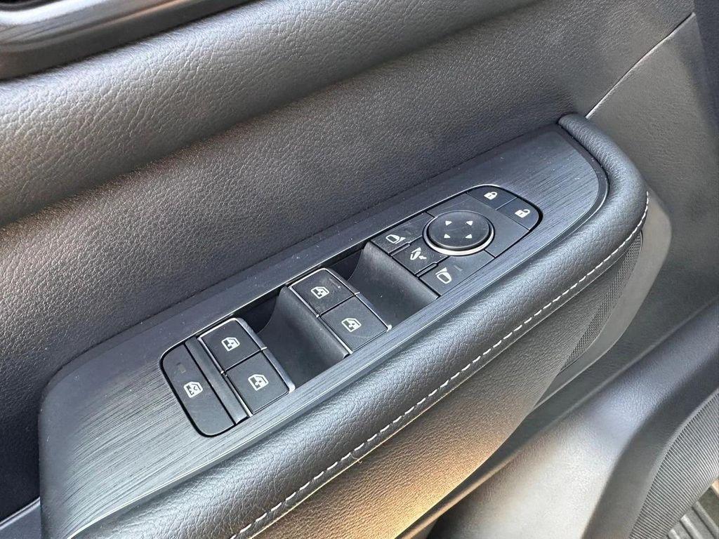 new 2026 Nissan Armada car, priced at $78,085