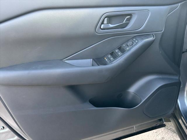 new 2025 Nissan Rogue car, priced at $29,427