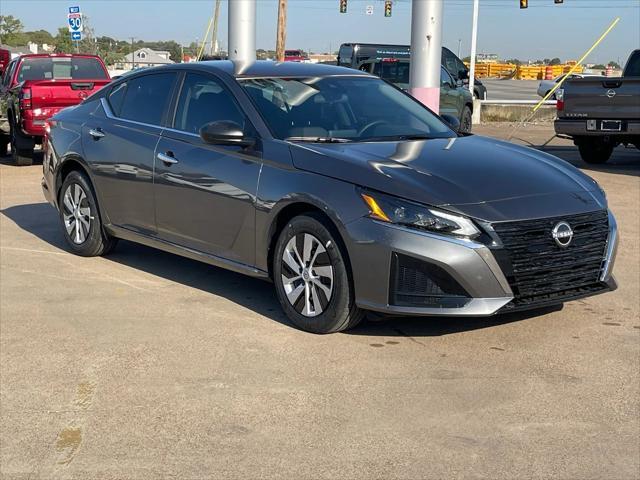 new 2025 Nissan Altima car, priced at $25,301