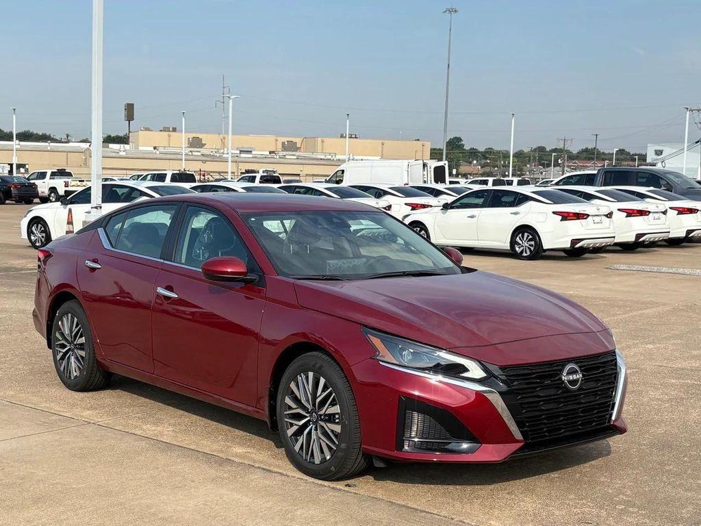 new 2025 Nissan Altima car, priced at $30,147