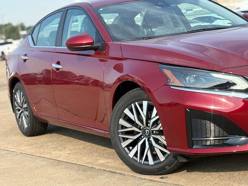 new 2025 Nissan Altima car, priced at $30,147