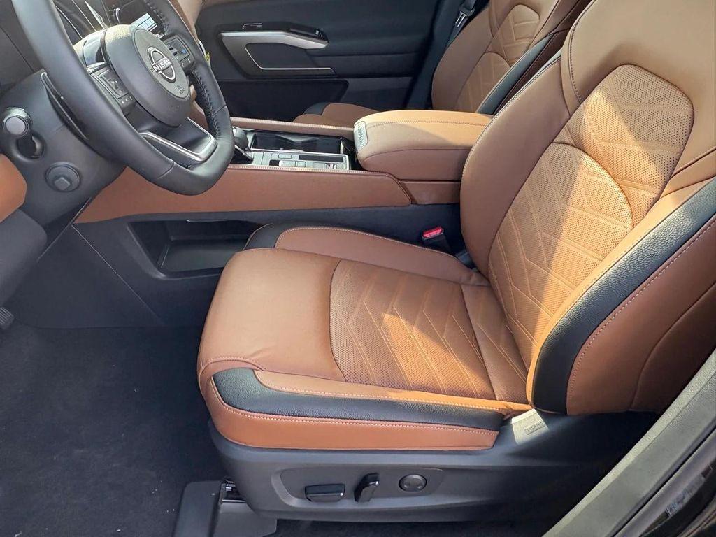 new 2025 Nissan Pathfinder car, priced at $39,875